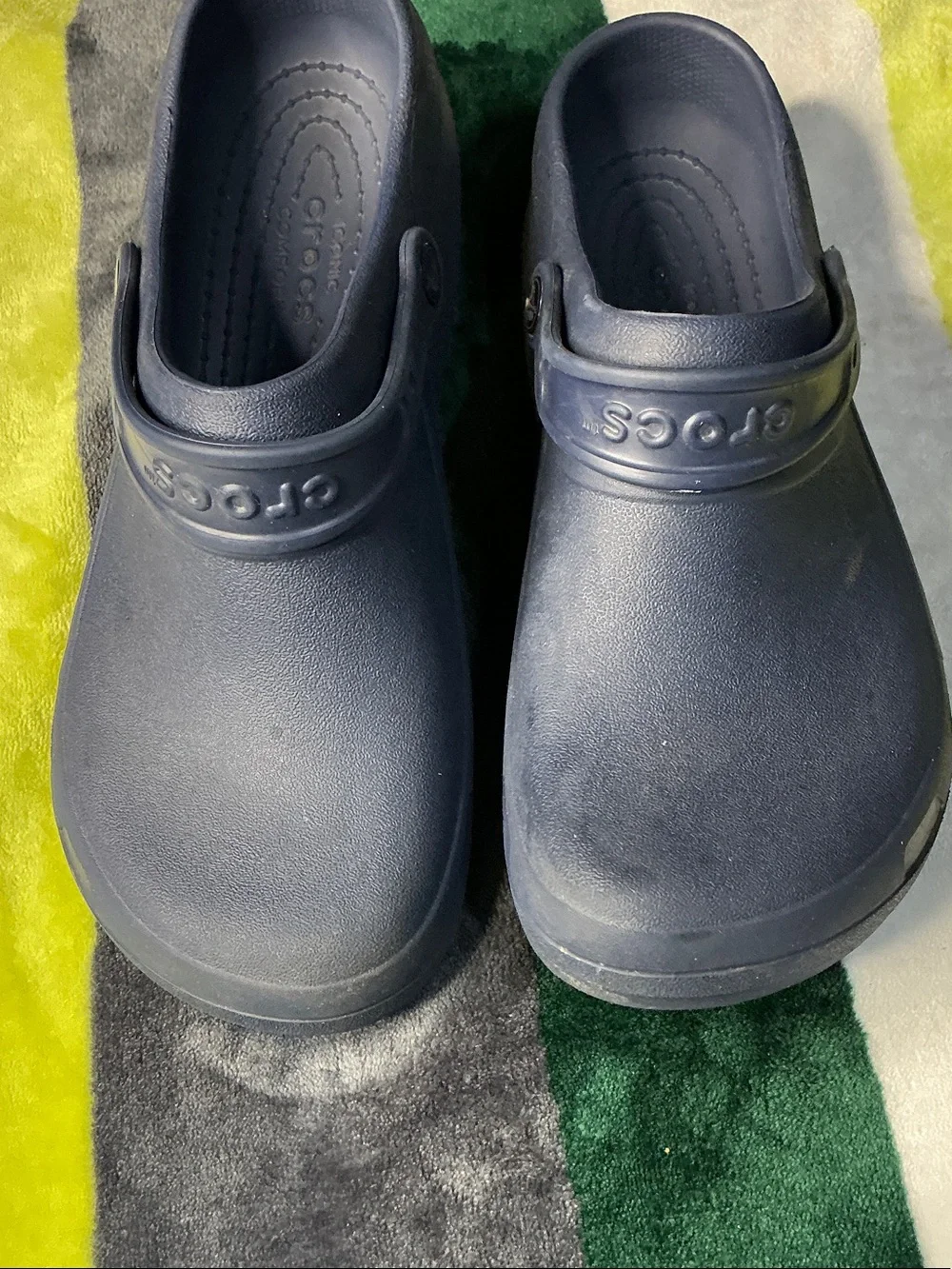Men’s CROCS Bistro WORK Clogs-Navy Blue Size 11